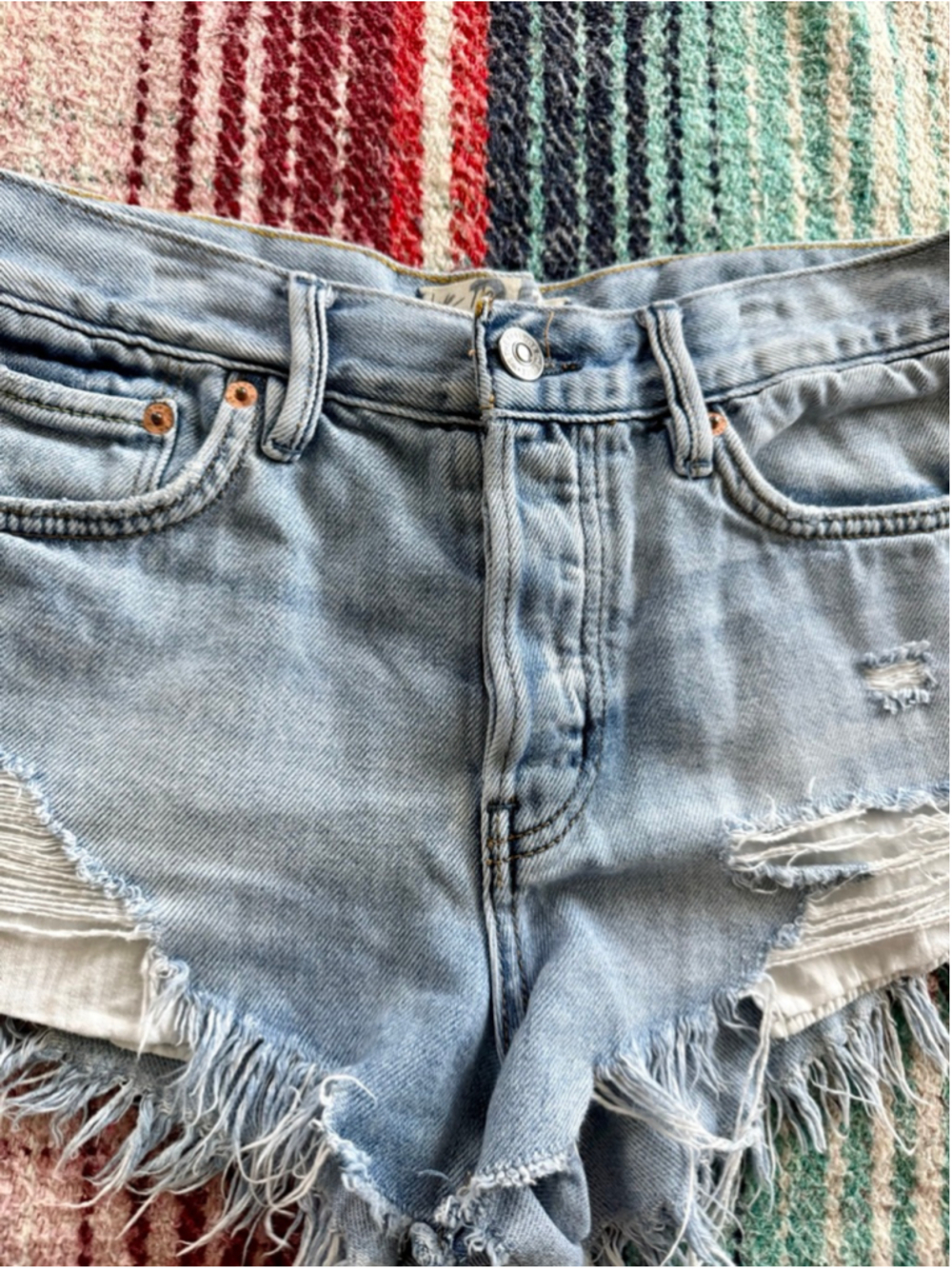 Women's Free People Light Blue Distressed Jean Shorts Size 25 - Picture 2 of 5